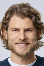 Travis Van Winkle