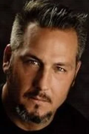 Tom Akos