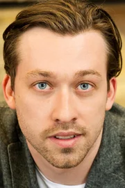 Simon Stone