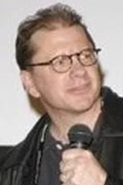 Larry Gross
