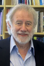Ian MacNaughton