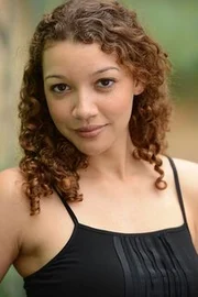Julia Holt