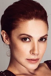 Açelya Topaloglu