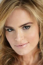 Betsy Russell