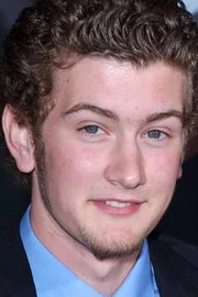 Max Kasch
