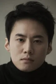 Lee Hwan