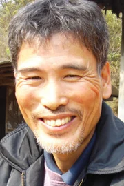 Hong Seok-yeon