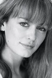 Lucy Holt