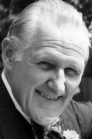 Peter Vaughan