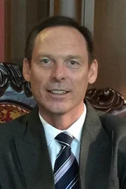 Darren Grosvenor