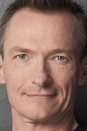 Stephen Bogaert