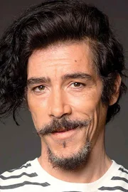 Óscar Jaenada
