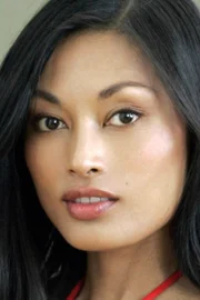 Kira Clavell