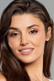 Hande Erçel