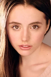 Lily Mo Sheen
