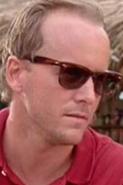 Cameron Thor