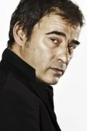 Eduard Fernández