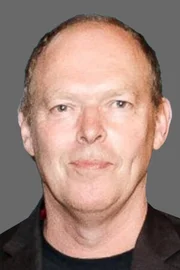 Glenn Standring