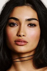 Kelly Gale