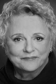 Carole Shelley