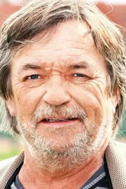 Roman Skamene