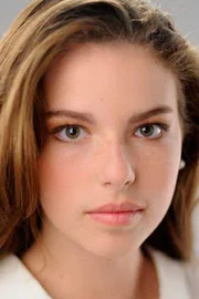 Perla Haney-Jardine