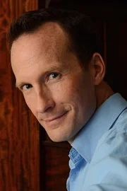 Ian Lyons