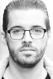 Andrew Barrer