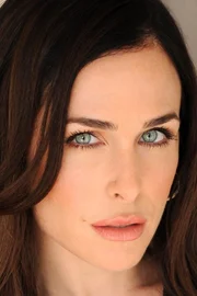 Danielle Bisutti