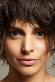 Stephanie Szostak
