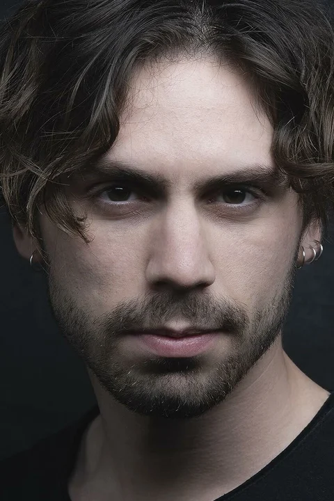 Таро Эмир Текин