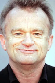 Dominique Pinon