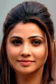 Daisy Shah
