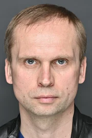 Денис Мотков