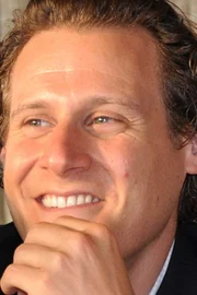 Trevor Engelson