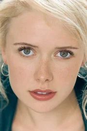 Amelia Eve