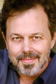 Curtis Armstrong
