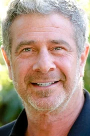 Gil Junger