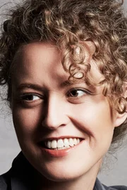 Özlem Zeynep Dinsel
