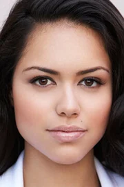 Alyssa Diaz