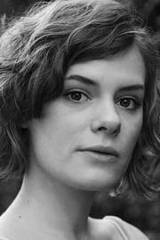 Anna Maguire