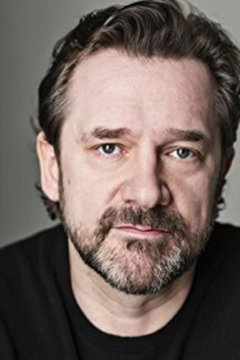 Joe Tucker