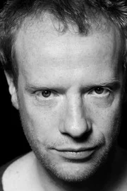 Jonathan Slinger