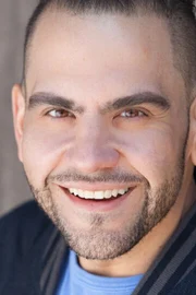 Dominic Colón