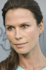 Rhona Mitra