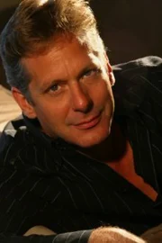 Scott Bryce