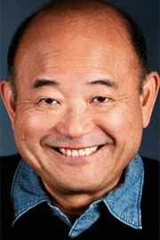 Clyde Kusatsu