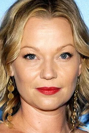 Samantha Mathis