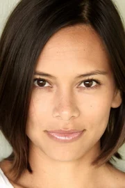 Sonya Balmores