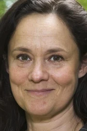 Pernilla August